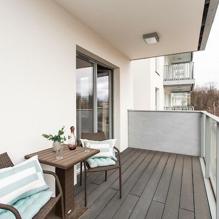 Seaside Beach Przy Plazy - Parking - Praia Apartments - Ergo Polsat Plus Arena Gdańsk Exterior foto