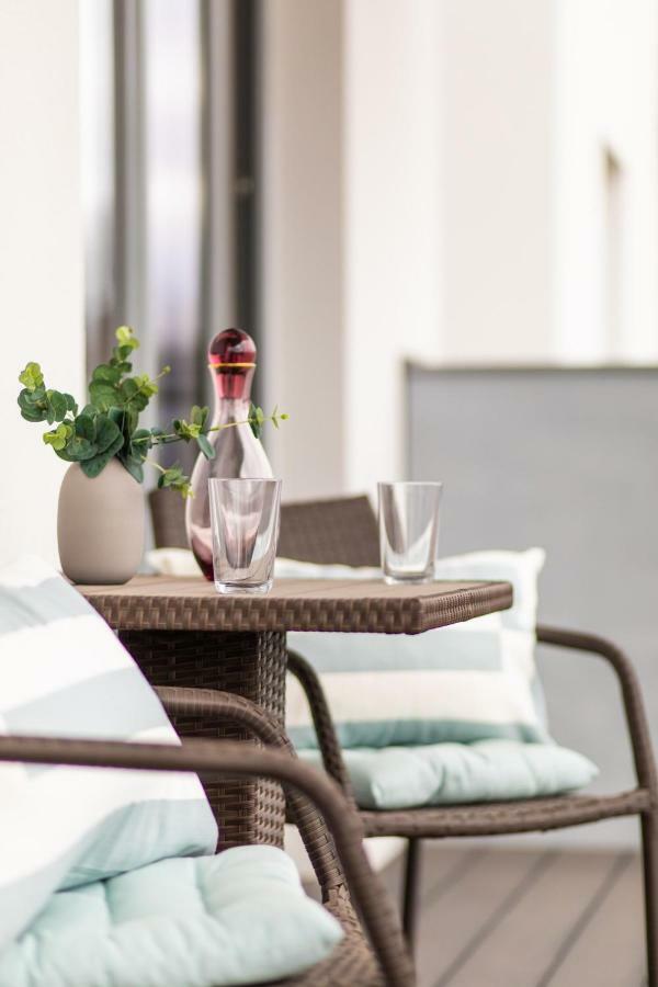 Seaside Beach Przy Plazy - Parking - Praia Apartments - Ergo Polsat Plus Arena Gdańsk Exterior foto